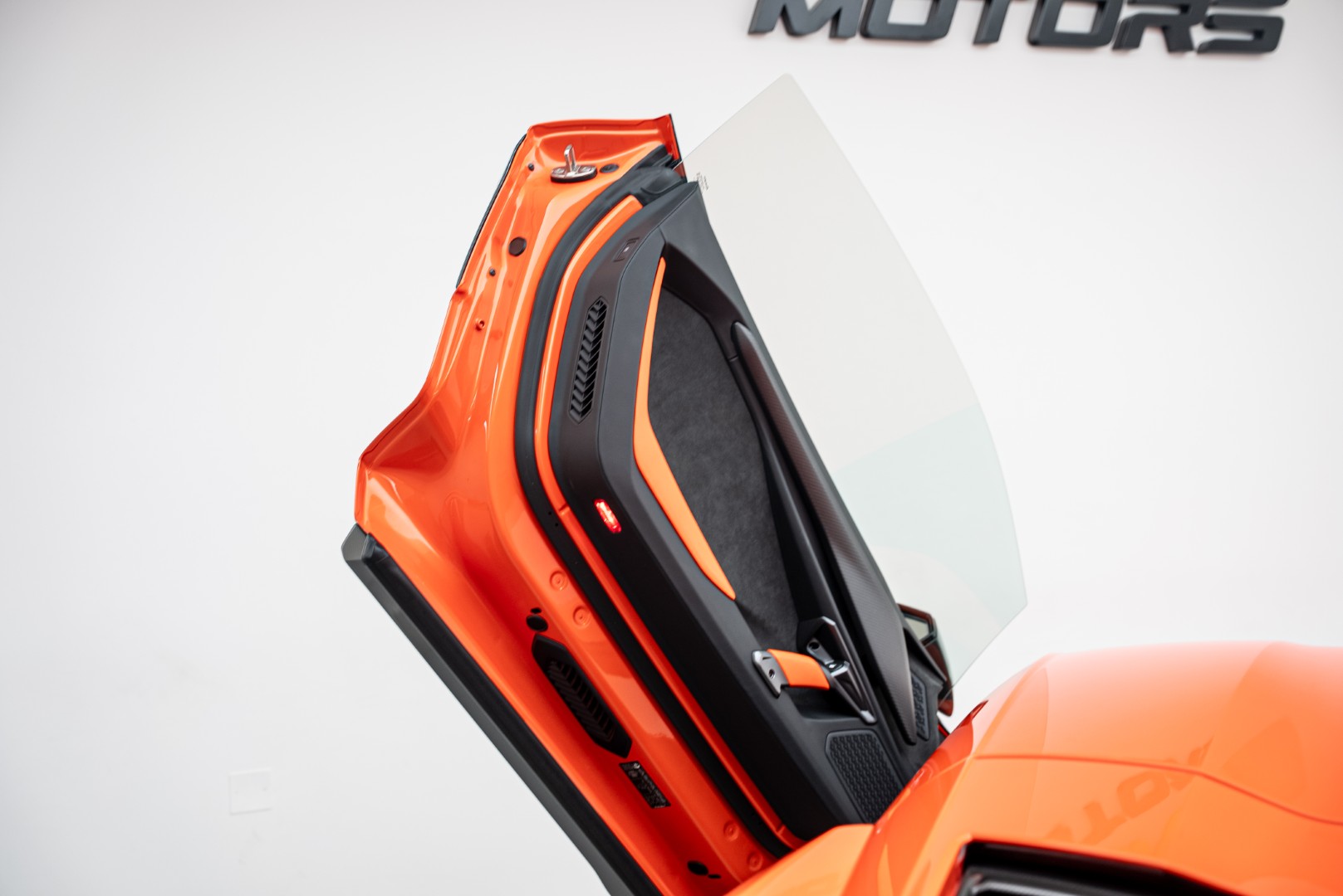 2025 LAMBORGHINI REVUELTO | FULL CARBON FIBER | STUNNING SPEC | SONUS FABER AUDIO SYSTEM 
